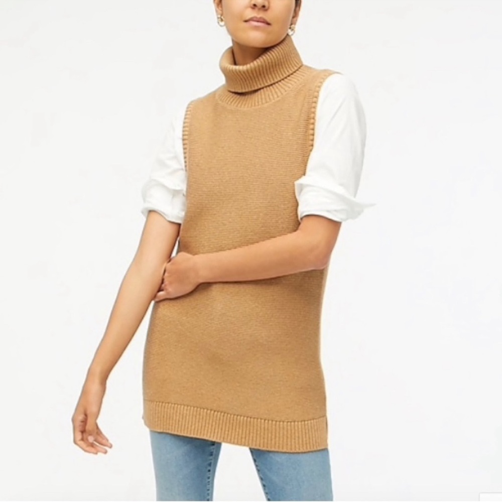 J Crew women’s sleeveless turtleneck sweater